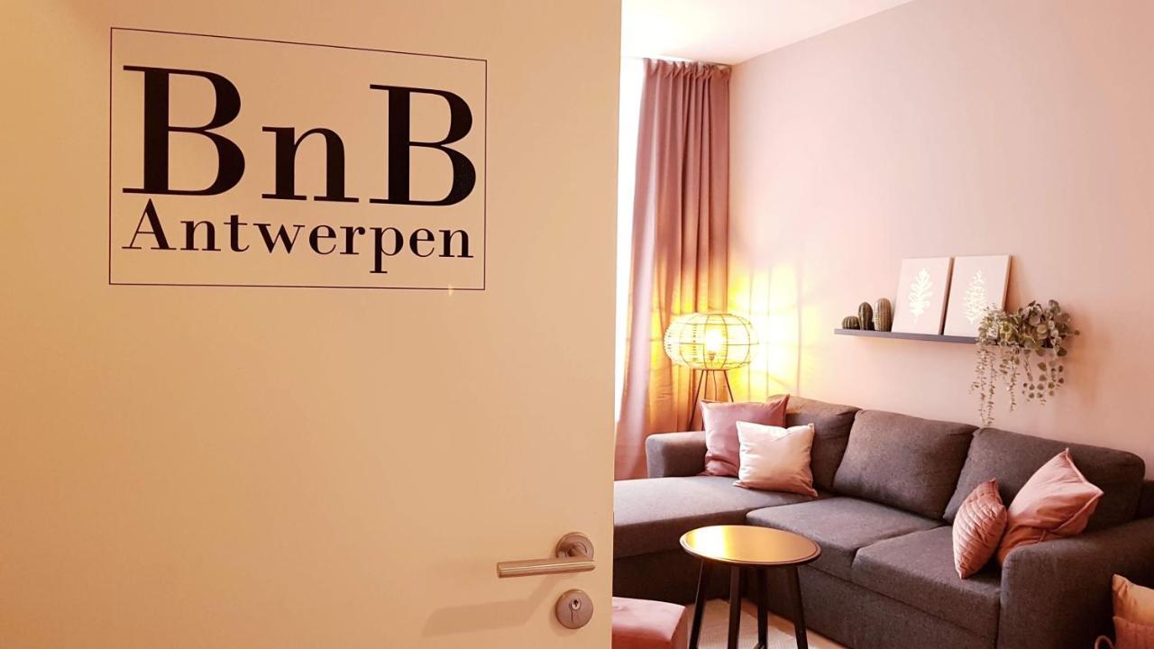 BnB Antwerpen - CHARMANT Buitenkant foto