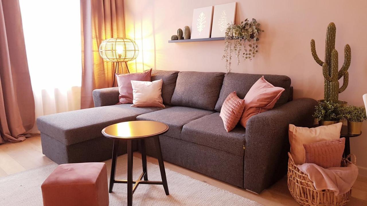 BnB Antwerpen - CHARMANT Buitenkant foto