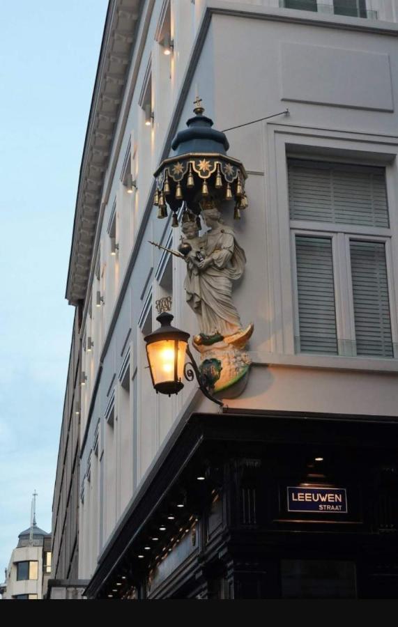 BnB Antwerpen - CHARMANT Buitenkant foto