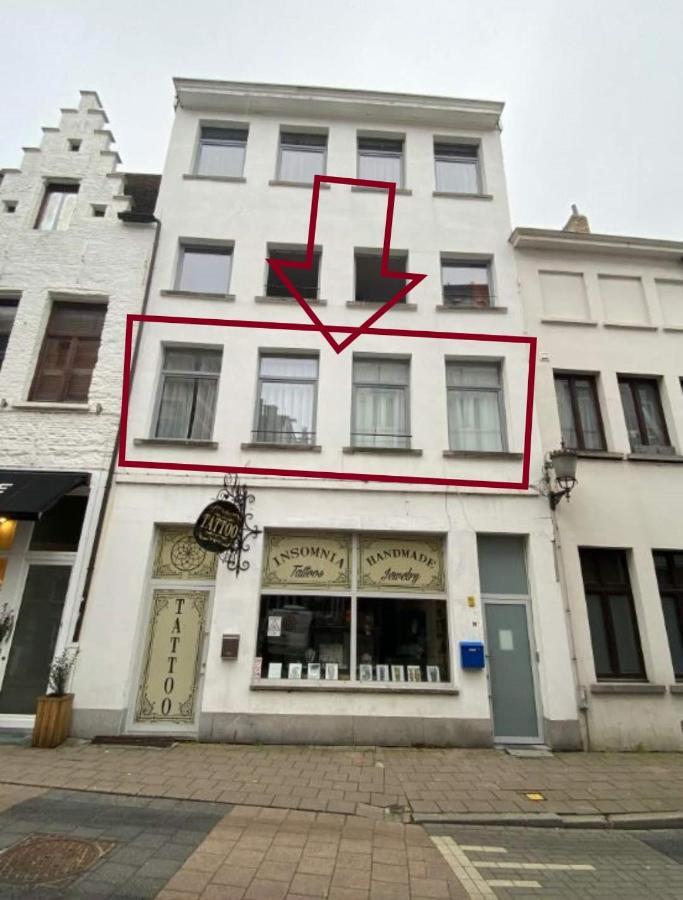 BnB Antwerpen - CHARMANT Buitenkant foto